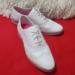 Cole Haan Classic White Women's Oxford Shoes with Pink Accents